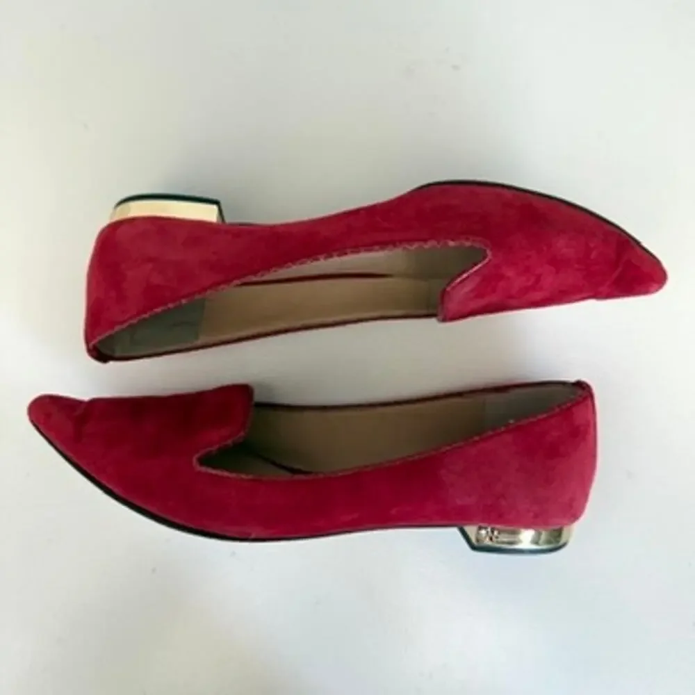 Tory Burch Pointed Toe Flats Raspberry Suede Gold Heel Logo Balletcore 6.5M‎
